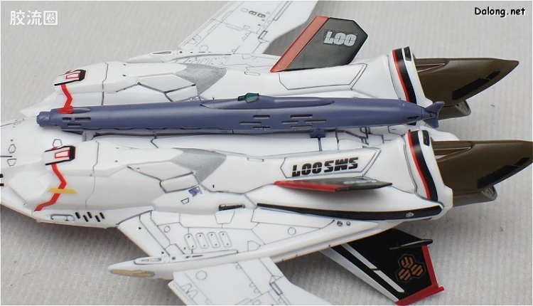 万代超时空要塞系列拼装模型 1比100不可变形 VF-25F 早已女机 - 图片