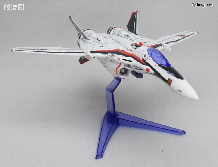 万代超时空要塞系列拼装模型 1比100不可变形 VF-25F 早已女机 - 图片