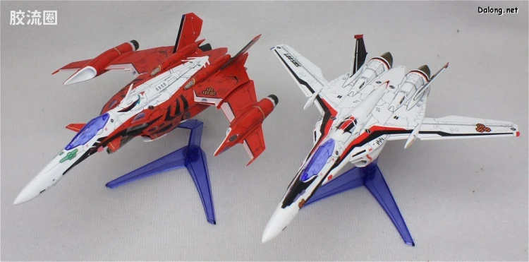 万代超时空要塞系列拼装模型 1比100不可变形 VF-25F 早已女机 - 图片