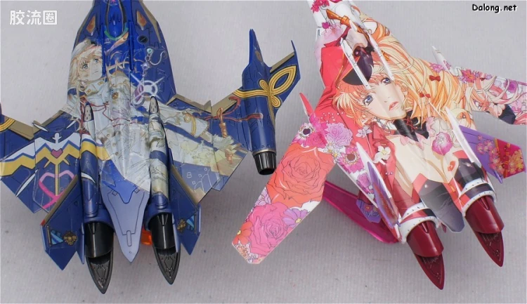 万代超时空要塞系列拼装模型 1比100不可变形 VF-25 雪露痛机 - 图片