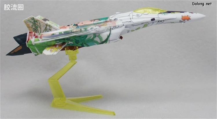 万代超时空要塞系列拼装模型 1比100不可变形 VF-25 兰花李痛机 - 图片
