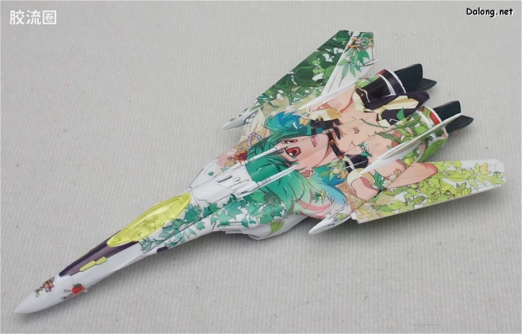 万代超时空要塞系列拼装模型 1比100不可变形 VF-25 兰花李痛机 - 图片