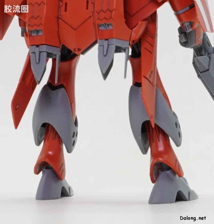 万代超时空要塞系列拼装模型 HG 1/100系列 雨燕II(米莉亚·法莉娜·吉纳斯机) - 图片