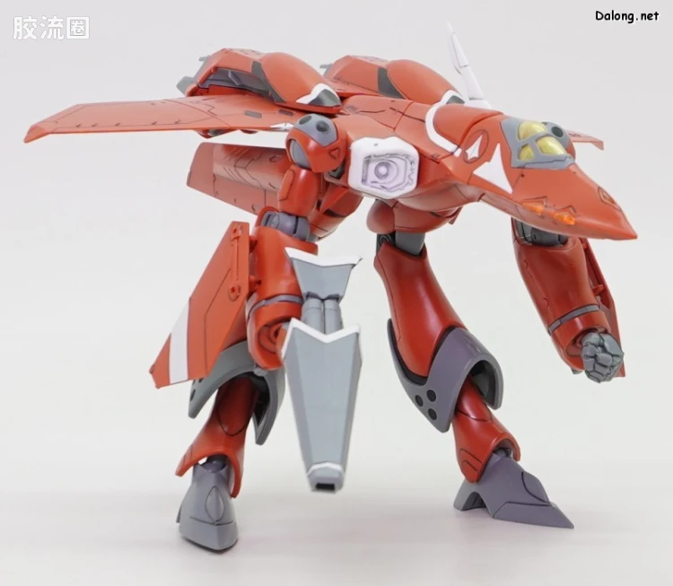 万代超时空要塞系列拼装模型 HG 1/100系列 雨燕II(米莉亚·法莉娜·吉纳斯机) - 图片