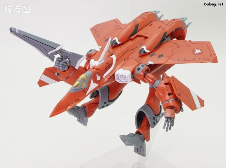 万代超时空要塞系列拼装模型 HG 1/100系列 雨燕II(米莉亚·法莉娜·吉纳斯机) - 图片