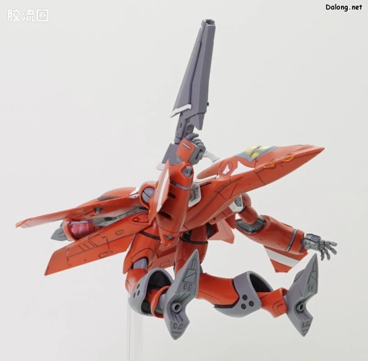 万代超时空要塞系列拼装模型 HG 1/100系列 雨燕II(米莉亚·法莉娜·吉纳斯机) - 图片