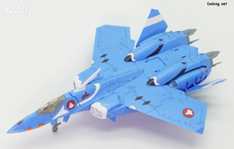 万代超时空要塞系列拼装模型 HG 1/100系列 雨燕II(麦克斯米利安·吉纳斯机) - 图片
