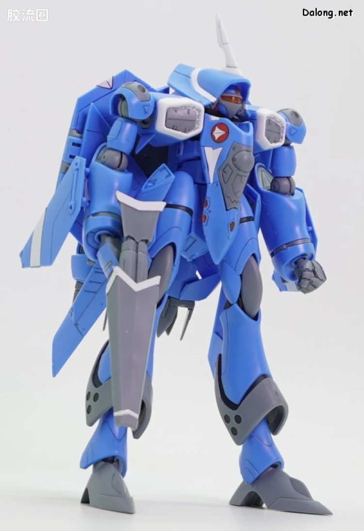 万代超时空要塞系列拼装模型 HG 1/100系列 雨燕II(麦克斯米利安·吉纳斯机) - 图片