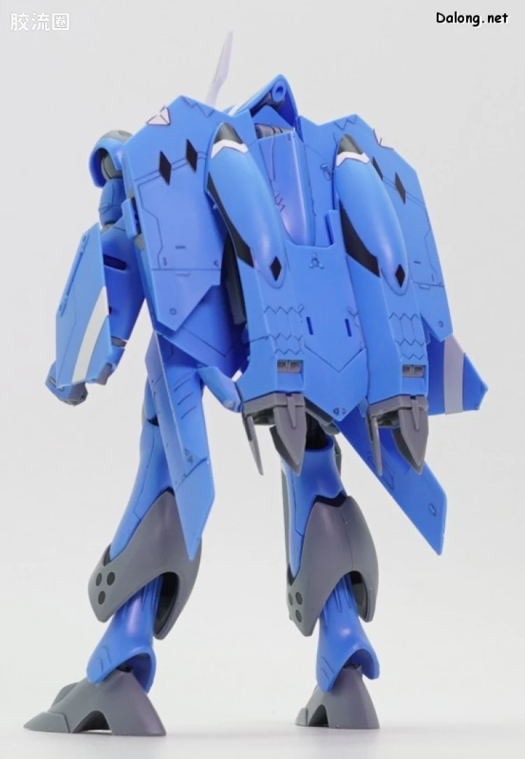 万代超时空要塞系列拼装模型 HG 1/100系列 雨燕II(麦克斯米利安·吉纳斯机) - 图片