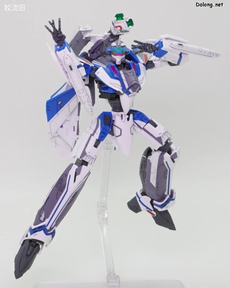 万代超时空要塞系列拼装模型 HG 1/100系列 VF-31J 齐格飞(疾风·因梅尔曼机) - 图片