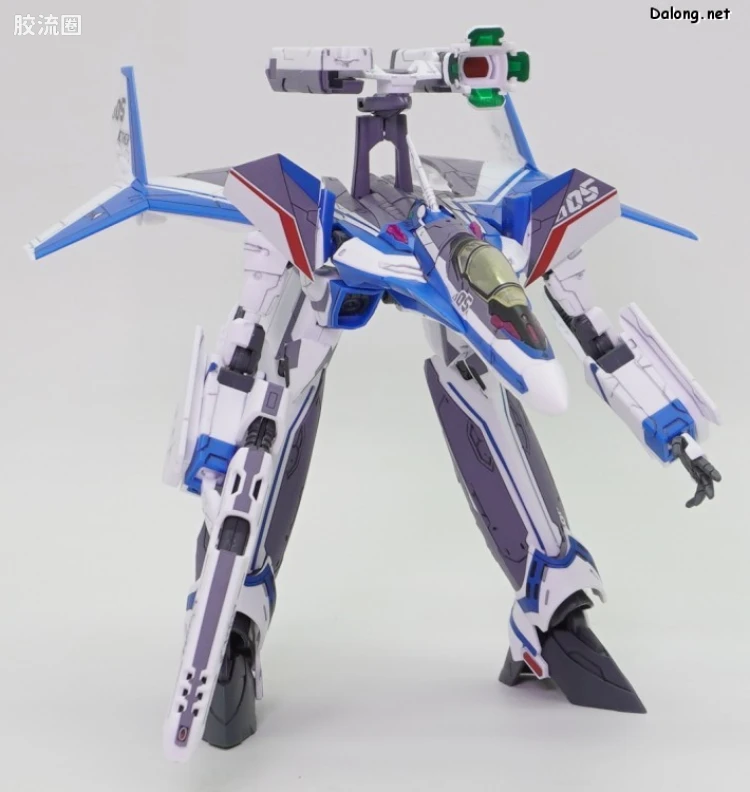 万代超时空要塞系列拼装模型 HG 1/100系列 VF-31J 齐格飞(疾风·因梅尔曼机) - 图片