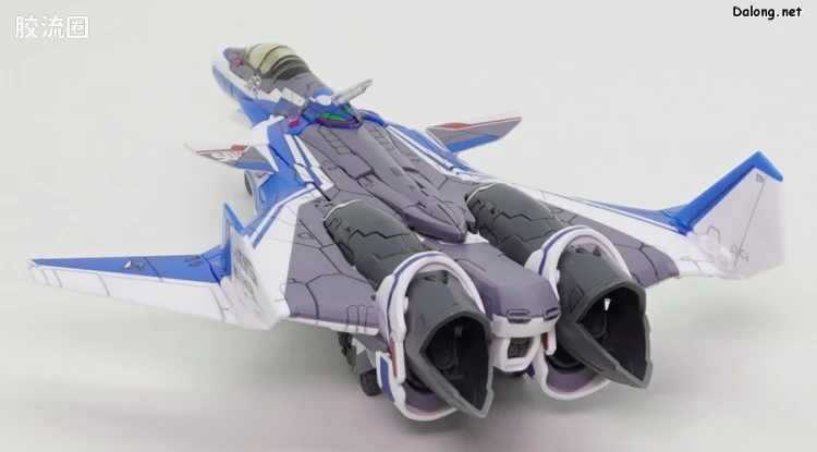 万代超时空要塞系列拼装模型 HG 1/100系列 VF-31J 齐格飞(疾风·因梅尔曼机) - 图片