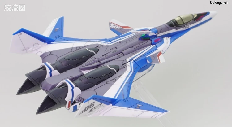 万代超时空要塞系列拼装模型 HG 1/100系列 VF-31J 齐格飞(疾风·因梅尔曼机) - 图片