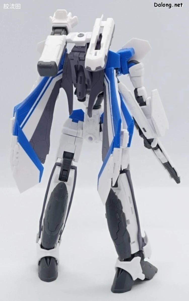 万代超时空要塞系列拼装模型 HG 1/100系列 VF-31J 齐格飞(疾风·因梅尔曼机) - 图片