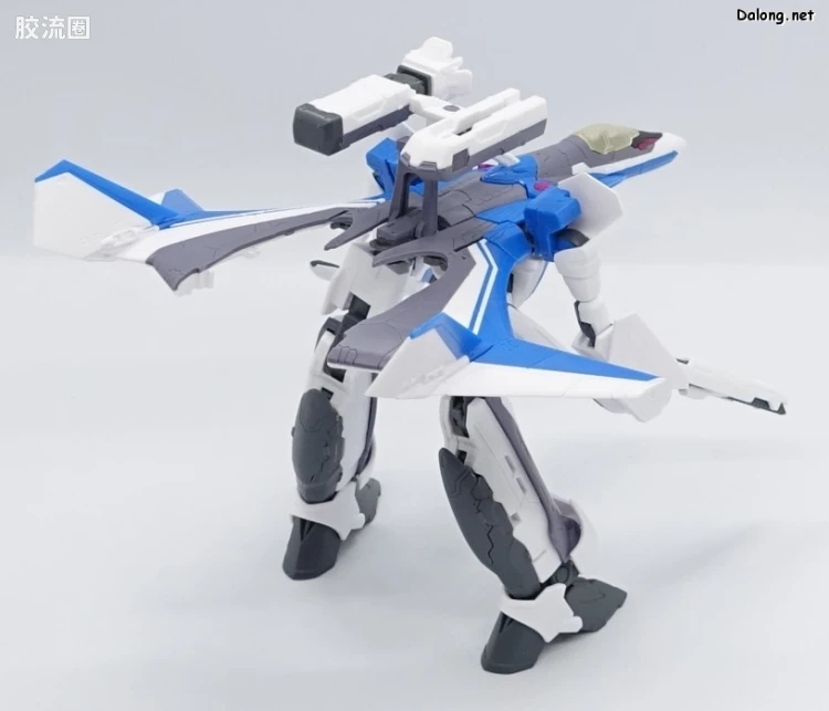 万代超时空要塞系列拼装模型 HG 1/100系列 VF-31J 齐格飞(疾风·因梅尔曼机) - 图片