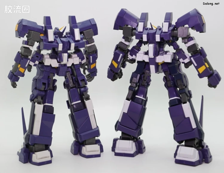 万代综合拼装模型系列 HG 超级机器人大战 凶鸟MK-III 拳师/格斗型 Huckebein Boxer - 图片