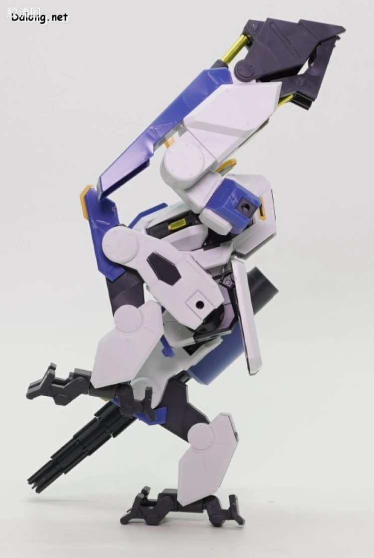 万代综合拼装模型系列 HG 境界战机 HG 境界战机 MAILeS 白稚 钩爪钻头装备 - 图片