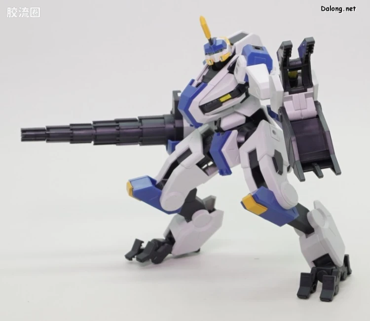 万代综合拼装模型系列 HG 境界战机 HG 境界战机 MAILeS 白稚 钩爪钻头装备 - 图片