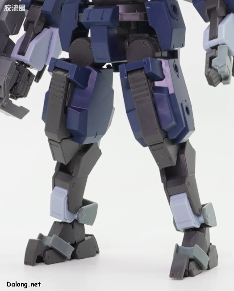 万代综合拼装模型系列 HG 境界战机 アーロンライノ(グレイディ専用機) - 图片