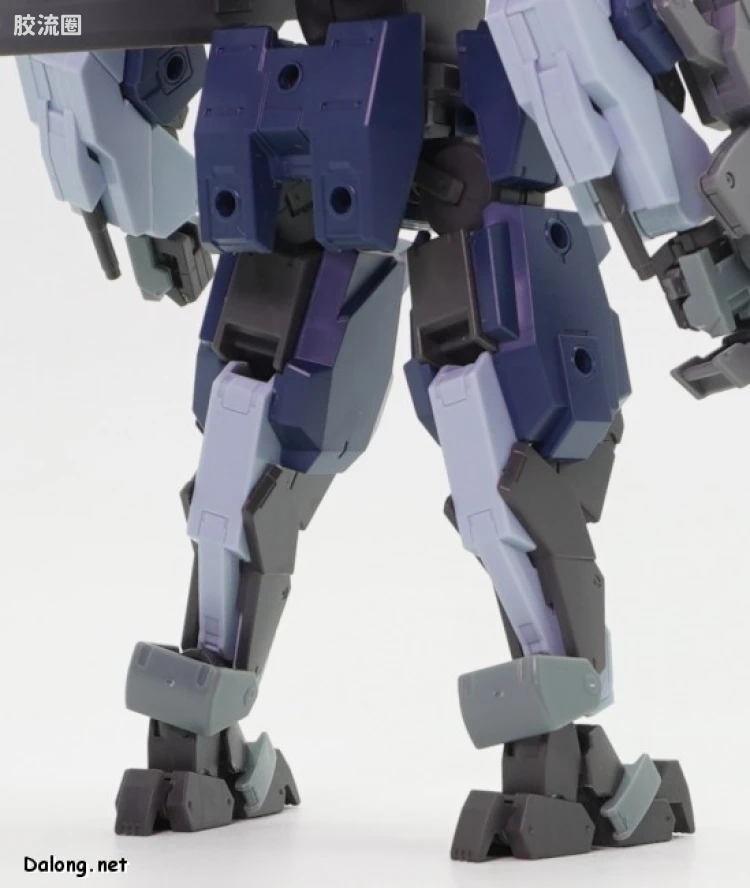 万代综合拼装模型系列 HG 境界战机 アーロンライノ(グレイディ専用機) - 图片