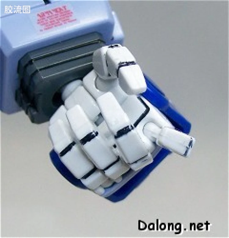 万代综合拼装模型系列 R3 <苍之流星SPT雷兹纳> SPT-LZ-00X 雷兹纳 - 图片
