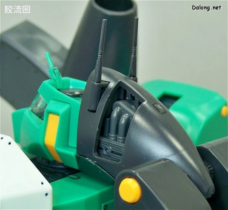 万代综合拼装模型系列 R3 <战斗机甲萨芬格尔> 沃克加里亚 - 图片
