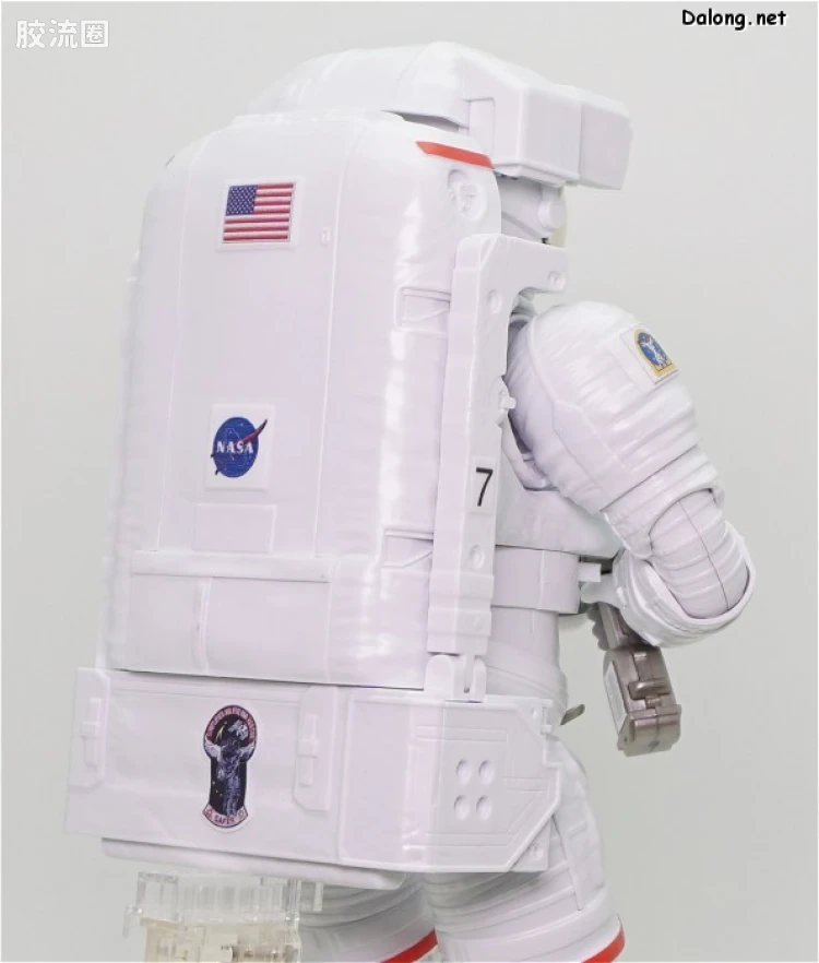 万代综合拼装模型系列 其他 ISS 船外活动用宇宙服 - 图片