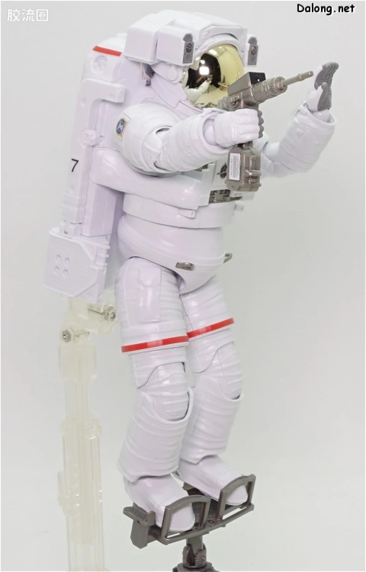 万代综合拼装模型系列 其他 ISS 船外活动用宇宙服 - 图片