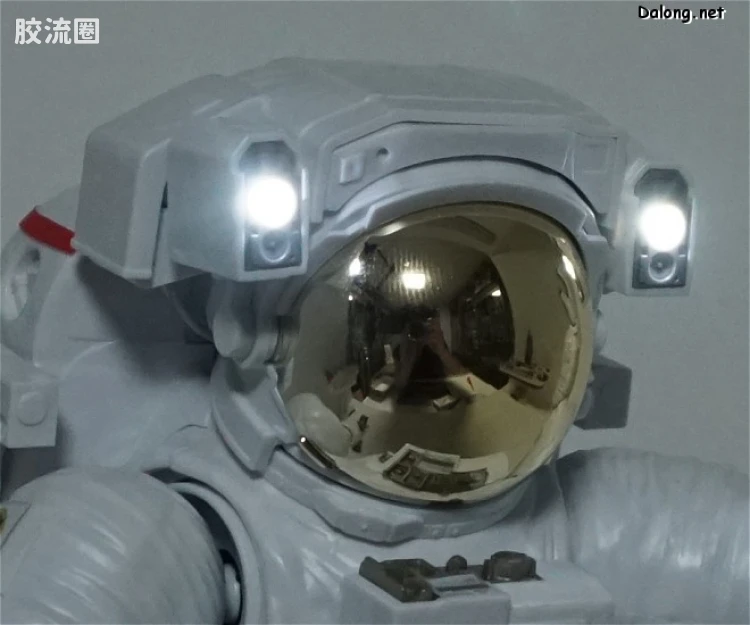 万代综合拼装模型系列 其他 ISS 船外活动用宇宙服 - 图片