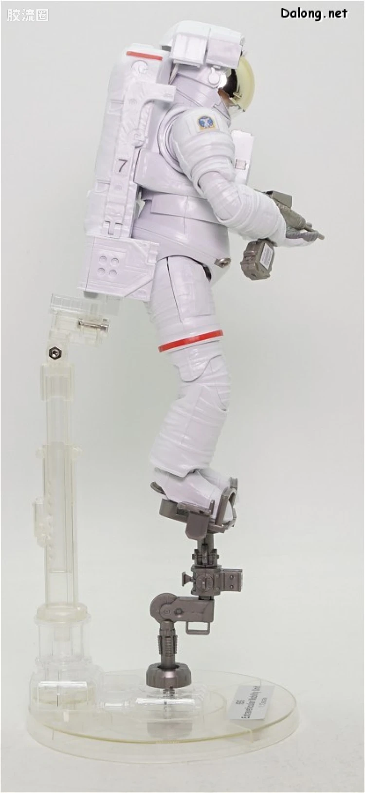 万代综合拼装模型系列 其他 ISS 船外活动用宇宙服 - 图片