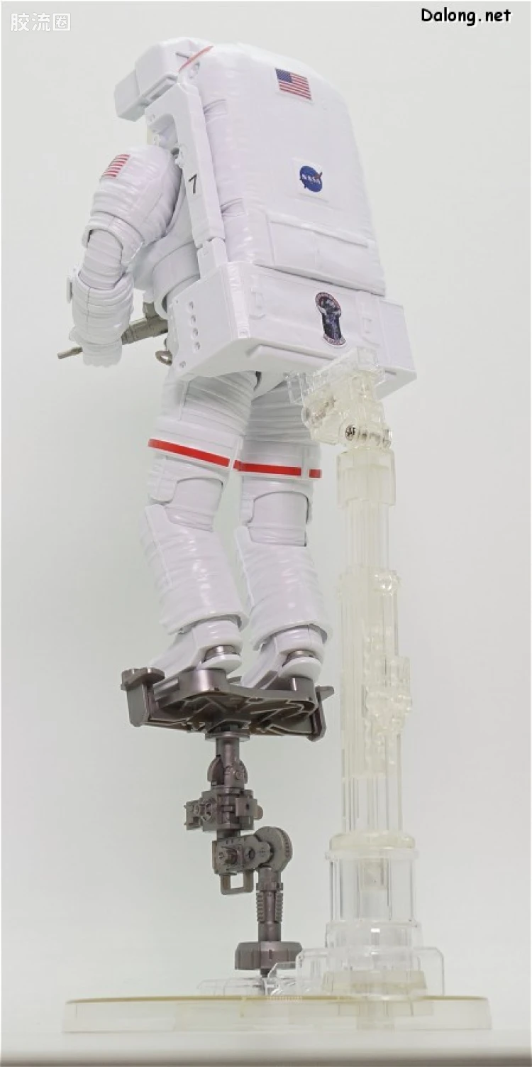 万代综合拼装模型系列 其他 ISS 船外活动用宇宙服 - 图片