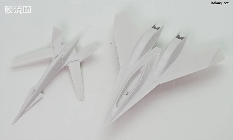 寿屋综合拼装模型系列 皇牌空战 ADFX-10F - 图片