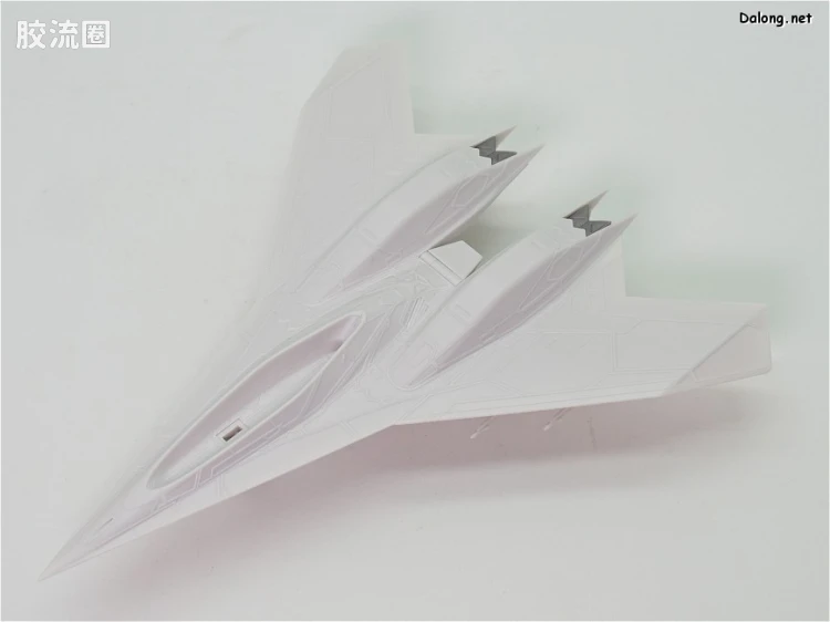 寿屋综合拼装模型系列 皇牌空战 ADFX-10F - 图片