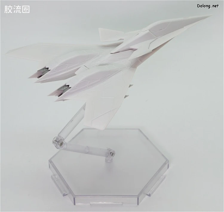 寿屋综合拼装模型系列 皇牌空战 ADFX-10F - 图片