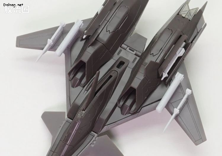 寿屋综合拼装模型系列 皇牌空战 ADF-01 鹰隼 For Modelers Edition - 图片