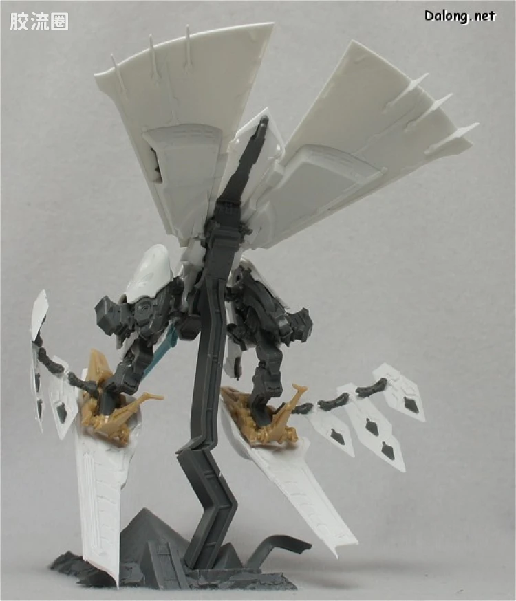 寿屋综合拼装模型系列 斑鸠 飞铁块 银鸡 白 - 图片