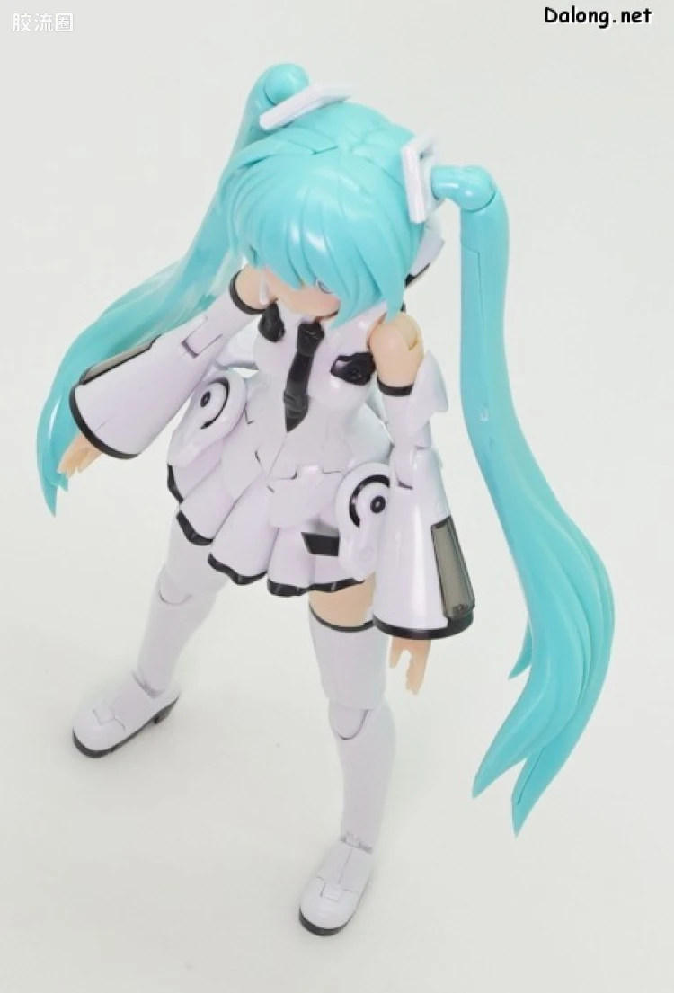 FAG FRAME MUSIC GIRL 初音未来[MARUTTOYS Ver.] with TAMOTU[未来Ver.] - 图片