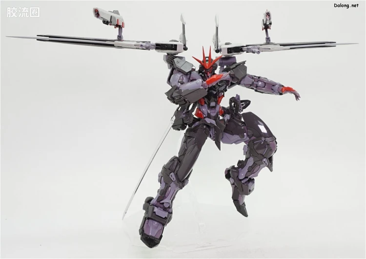 Hi-Resolution Model 普通版 漆黑异端高达 - 图片