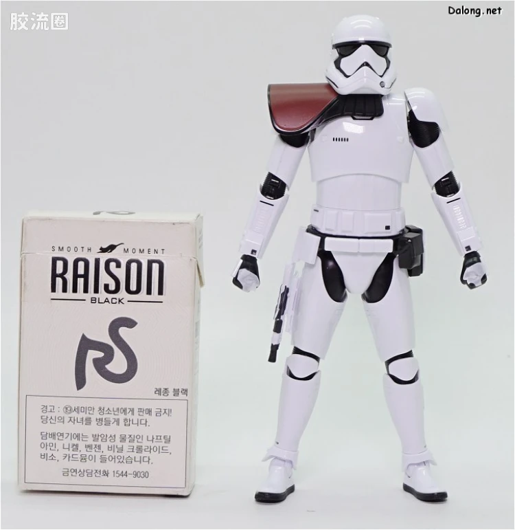 万代 星球大战系列拼装模型 人物系列 1/12 第一秩序暴风兵 天行者崛起Ver. - 图片