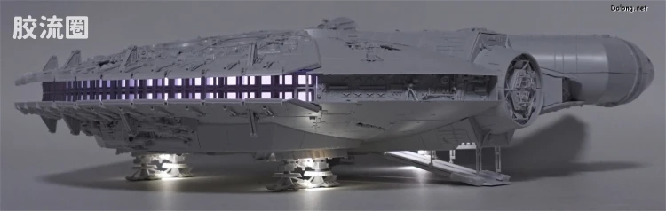 万代 星球大战系列拼装模型 载具系列 1/72 千年隼 - 图片