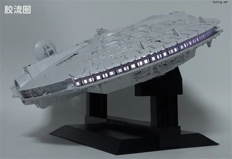 万代 星球大战系列拼装模型 载具系列 1/72 千年隼 - 图片