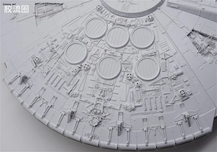 万代 星球大战系列拼装模型 载具系列 1/72 千年隼 - 图片