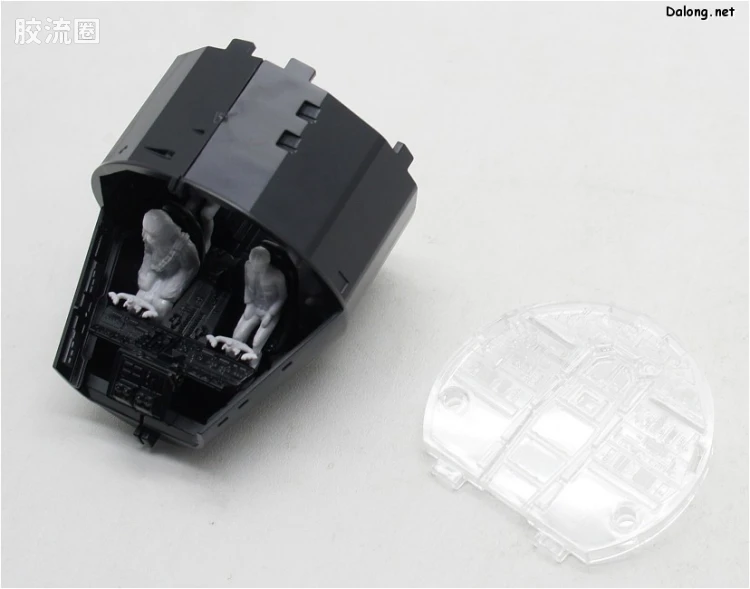 万代 星球大战系列拼装模型 载具系列 1/72 千年隼 - 图片
