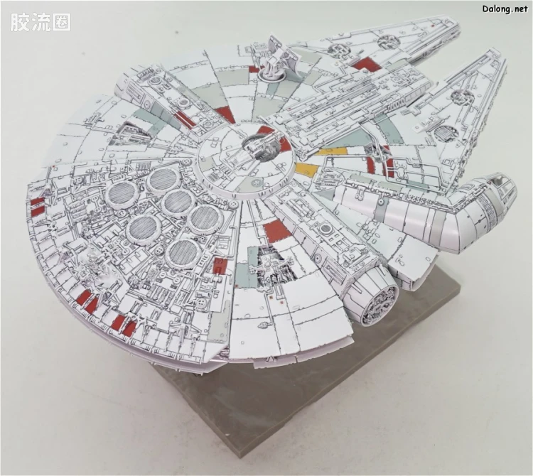 万代 星球大战系列拼装模型 载具系列 1/144 千年隼 最后的绝地武士版 - 图片