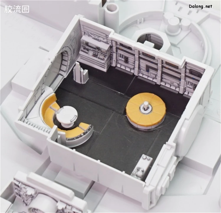 万代 星球大战系列拼装模型 载具系列 1/144 千年隼 游侠索罗版 - 图片
