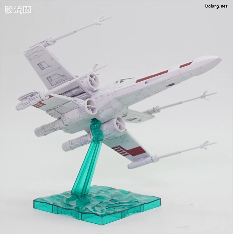 万代 星球大战系列拼装模型 载具系列 1/72 X翼星际战斗机 红色5号 - 图片