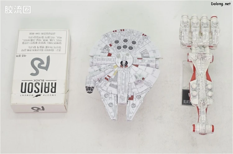 万代 星球大战系列拼装模型 Vehicle Model系列 1/1000 封锁突破舰 &1/350 千年隼 - 图片
