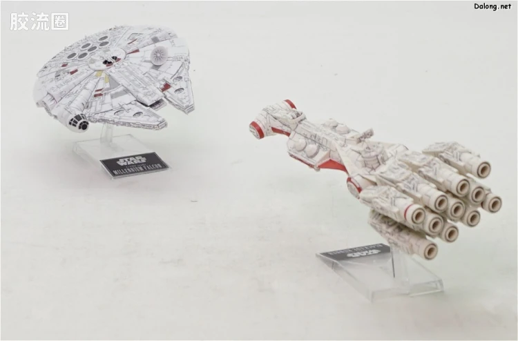 万代 星球大战系列拼装模型 Vehicle Model系列 1/1000 封锁突破舰 &1/350 千年隼 - 图片
