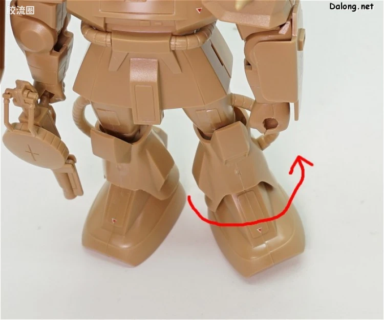 机动战士变体 高达MSV 拼装模型 1/144 04 MS-06D 沙漠型扎古 - 图片
