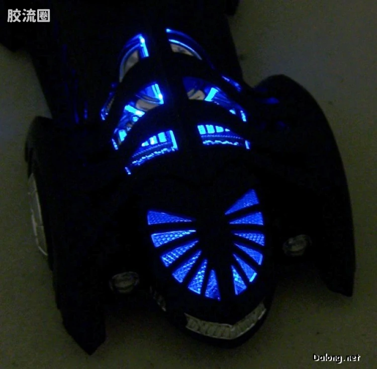 EX系列拼装模型 EX ADVANCED MODEL 蝙蝠车 永远的蝙蝠侠Ver. - 图片